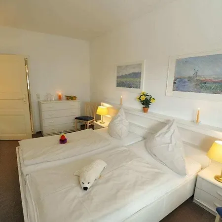 On The Golf Course F35e * Φέμαρν